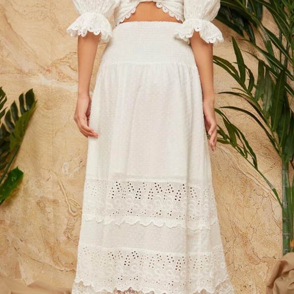 Boho white ruffle tiered lace maxi skirt Floral - Picture 4 of 7